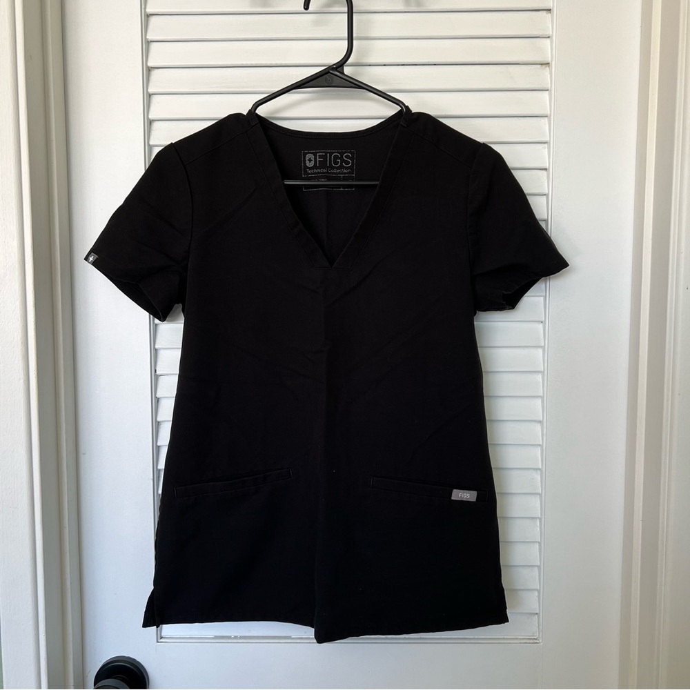 Figs casma scrub top- black xxs
